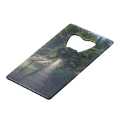 Pont suspendu simple au-dessus de la rivière Idrij (Dos Angle)