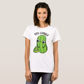 Poo-cumber Funny Cucumber Pun T-shirt (Voorkant volledig)