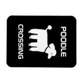Poodle Crossing - Wit op zwart -  Magneet (Horizontaal)