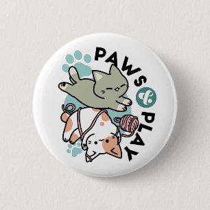 Pooten en Spelen – Schattige Kat Illustratie Ronde Button 5,7 Cm