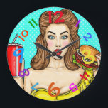 Pop Art Horloge Fille Manger Hamburger Coloré<br><div class="desc">Il s'agit d'un rétro-horloge cool et pop art combiné avec une fille cool avec un hamburger dans une main et un verre dans l'autre. Les couleurs vives viennent juste ajouter à la conception amusante de cette horloge! ! ! Idéal pour la cuisine bien sûr mais on pourrait penser à un...</div>