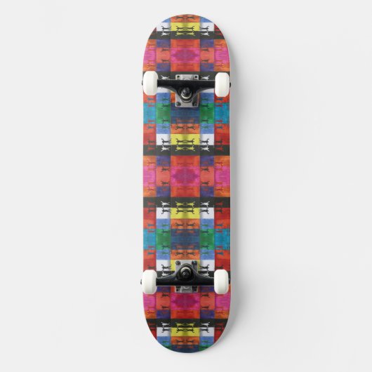 Pop art nr.1 van Yeshaya Dank - eenheid & harmonie Skateboard (Voorkant)
