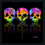 Pop Art SKULLS MUR HORLOGE<br><div class="desc">Pop Art coloré Crânes humains. Effrayant et optimiste en même temps - sorta Goth rencontre les années soixante. Halloween ne sera jamais la même et c'est un design parfait pour Day of the Dead!</div>