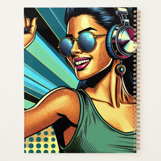 Pop Art Vrouw in Hoofdtelefoon Dansen Planner (Achterkant)
