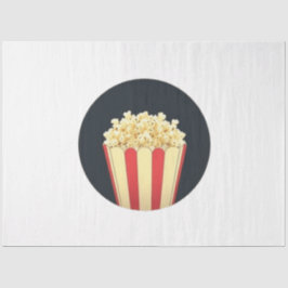 Popcorn in een rood en wit gestreept bad tissuepapier