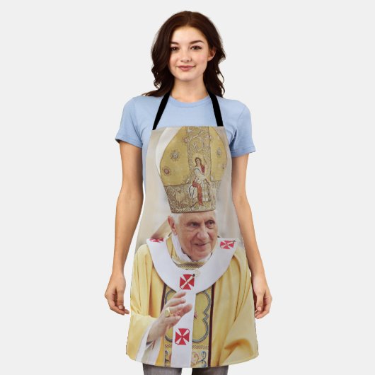 Pope Benedict XVI Schort (Gedragen)