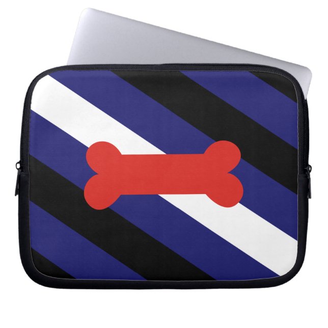 POPPY PLAY PRIDE DIAGONAL LAPTOP SLEEVE (Voorkant)