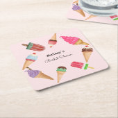 Popsicles de glace sur sous-verre en papier rose (Incliné)