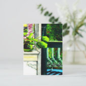 Porche du dimanche - Carte postale (Debout devant)