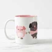 Porcs mignons de bande dessinée sur une tasse de (Gauche)