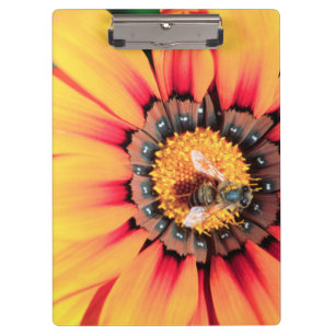 Porte-bloc Gros plan extrême d'une abeille collectant du poll