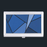 Porte-cartes De Visite Polygones bleus Abstraits<br><div class="desc">Inspiré par le vitrail, ce design géométrique élégant contient des polygones dans différentes nuances de bleu encadrés en noir. Un triangle bleu clair s'élance de la partie supérieure droite avec un ensemble de quadrangles bleus progressivement plus foncés et d'autres formes en spirale autour de lui de la lumière à l'obscurité....</div>