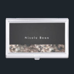 Porte-cartes De Visite Titulaire de carte de visite Black & Tan Glamor Se<br><div class="desc">Titulaire de carte d'affaires Black & Tan Glamor Sequins. Customisez avec n'importe quel texte ou laissez-le vide.</div>