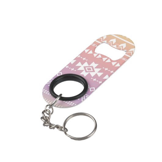 Porte-clé Décapsuleur Motif aztèque tribal d'ombre (angle arrière)