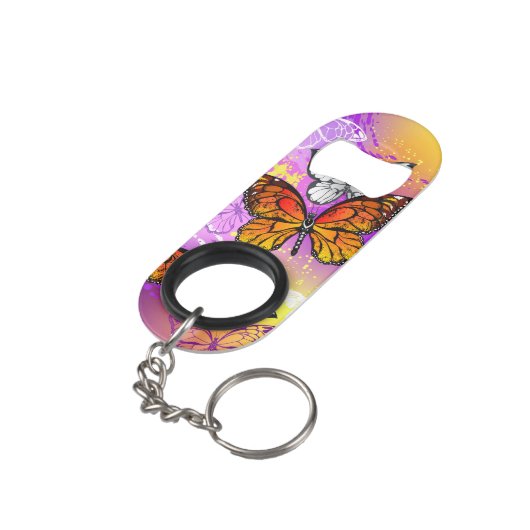 Porte-clé Décapsuleur Papillons Monarque sur Arrière - plan pourpre (angle arrière)
