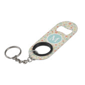 Porte-clé Décapsuleur Pastel Pretty Spring Floral Pattern Monogram (Devant Angle)