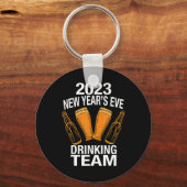Porte-clés 2023 Nouvel An & 39 ; s Eve Drinking Team (Recto)