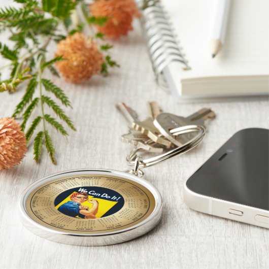 Porte-clés 2026 Calendar Keychain We Can Do It (Côté)