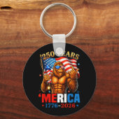 Porte-clés 250 Ans de Merica Drapeau USA 250e Sasquatch (Recto)