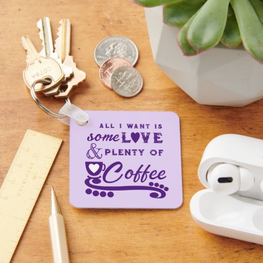 Porte-clés Amour et café ajoutent des initiales violet (Bureau)