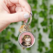 Porte-clés Assez dans le chaton rose (main)