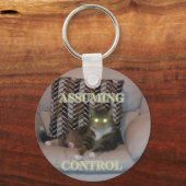Porte-clés Assuming Control cat keychain (Recto)