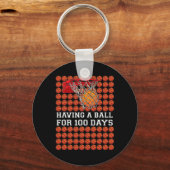 Porte-clés Avoir Une Balle 100 Jours Basketball Enfants Garço (Recto)