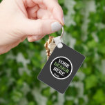 Porte-clés baiser personnalisé, unique, élégant et minimalist<br><div class="desc">Ce design est accessible à tous. N'hésitez pas à customiser le logo, les images, le texte et les couleurs selon vos préférences. Merci beaucoup.</div>