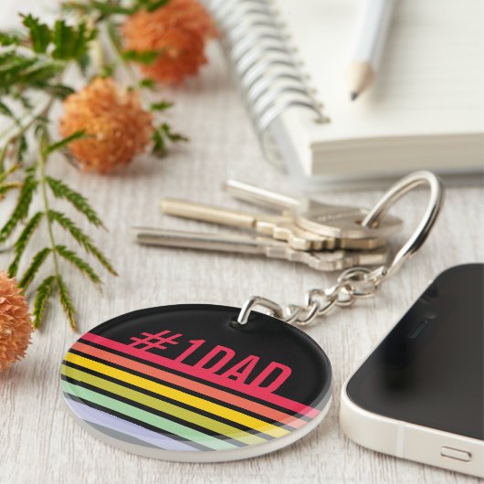 Porte-clés Bande arc-en-ciel rétro Numéro 1 Papa (Devant Droit)