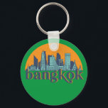 Porte-clés Bangkok Thaïlande Retro City Skyline Cityscape Art<br><div class="desc">Design urbain vintage et rétro avec une belle skyline, attraction touristique et art urbain. gratte-ciel Cool et silhouette de construction merchandises pour touristes et voyageurs. Parfait comme souvenir à rapporter lors d'un voyage dans le monde. Enregistrez la mémoire de votre voyage et de vos vacances en famille et entre amis....</div>
