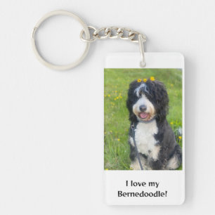 Porte-clés Beau Bernedoodle avec fleurs jaunes Porte - clé