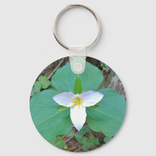 Porte-clés Belle Fleur de Trillium Blanc dans la forêt
