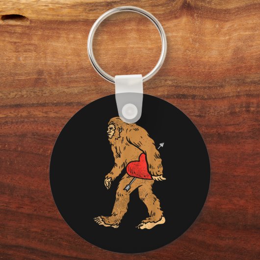 Porte-clés Bigfoot Sasquatch Heart With Arrow Funny Valentine (Recto)