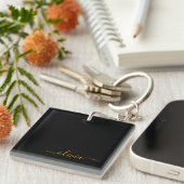 Porte-clés Black Gold Modern Script Girl Monogramme Nom (Devant Droit)