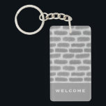 Porte-clés Brick gris clair | Bienvenue | Location vacances<br><div class="desc">La porte - clé modèle est décorée dans un style moderne en brique, dans une palette de couleurs gris clair neutre. Conçu comme un modèle avec texte personnalisé et montré avec "bienvenue" dans la typographie moderne. Un élégant porte - clé de métro urbain simple pour accueillir vos invités dans votre...</div>