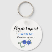 Porte-clés Bridesmaid Typographie moderne Fleurs bleues Maria (Verso)