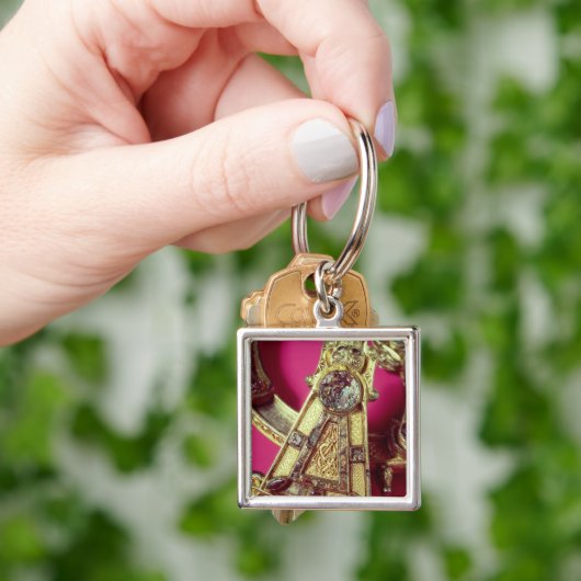 Porte-clés Broche Tara (main)