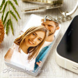 Porte-clés Cadeau Personnalisé Simple Pour Un Petit Ami Photo<br><div class="desc">Surprenez votre partenaire avec un cadeau personnel et significatif de la part de ce Porte - clé Photo Simple Custom. Chaque noeud d'amour et la mémoire chère peuvent être immortalisés avec ce cadeau unique. Un souvenir parfait, ce porte - clé incorpore une photo de votre choix, capturant un moment précieux...</div>