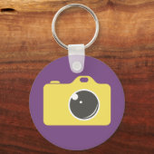Porte-clés Caméra d'art pop violet Monogramme jaune (Verso)