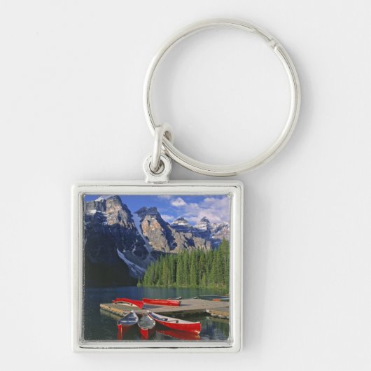 Porte-clés Canada, Alberta, Moraine Lake. Des pirogues rouges (Devant)
