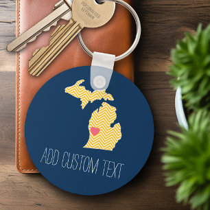 Porte-clés Carte de l'État du Michigan avec cœur d'amour pers