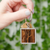 Porte-clés Cèdre texturé en écorce de bois (main)