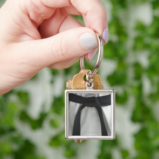 Porte-clés Ceinture noire de karaté (main)