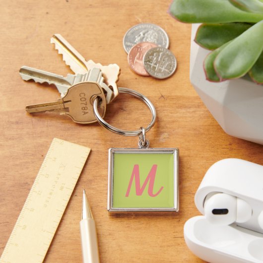 Porte-clés Chartreuse moderne Vert et Corail Rose Monogramme (Bureau)