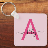 Porte-clés Chaud rose moderne Script Girl Monogramme Nom (Recto)
