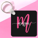Porte-clés Chaud rose noir moderne Script Girl Monogramme Nom<br><div class="desc">Gardez vos clés dans le style avec notre Hot Pink Modern Script Girly Monogram Nom Porte - clé! Doté d'un design rose vif, ce porte - clé est personnalisé avec votre nom dans un script moderne chic pour une touche personnalisée et tendance. Parfait pour ajouter un peu de flair à...</div>