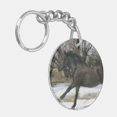 Porte-clés Cheval sauvage de mustang dans la neige 2 (Devant gauche)