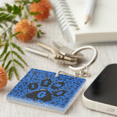 Porte-clés Chien Paws noir & blanc Polka Dot sur tech blue Ke (Devant Droit)