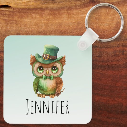 Porte-clés Chouette mignonne dans un chapeau vert (Verso)