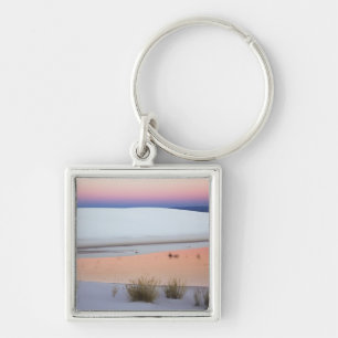 Porte-clés Ciel du crépuscule reflété dans une mare d'eau pro